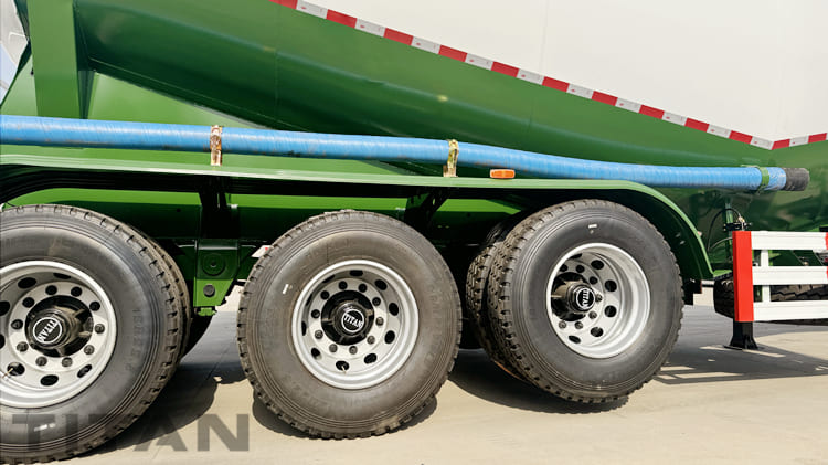 New Tri Axle Cement Tanker Trailer for Sale in  Zambia